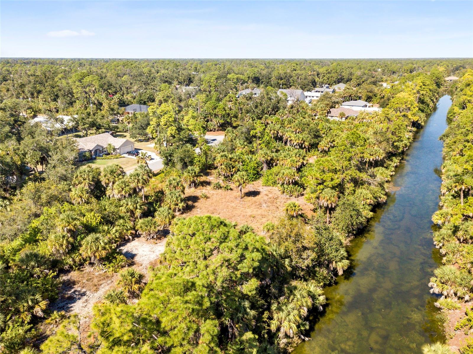 PORT CHARLOTTE SEC 032 - Land