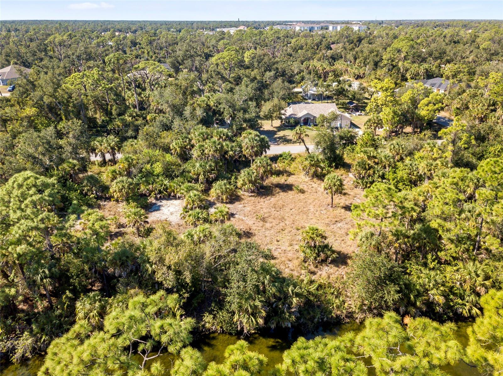 PORT CHARLOTTE SEC 032 - Land