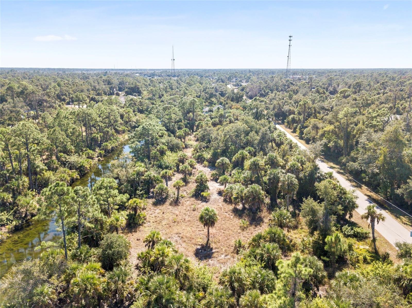 PORT CHARLOTTE SEC 032 - Land