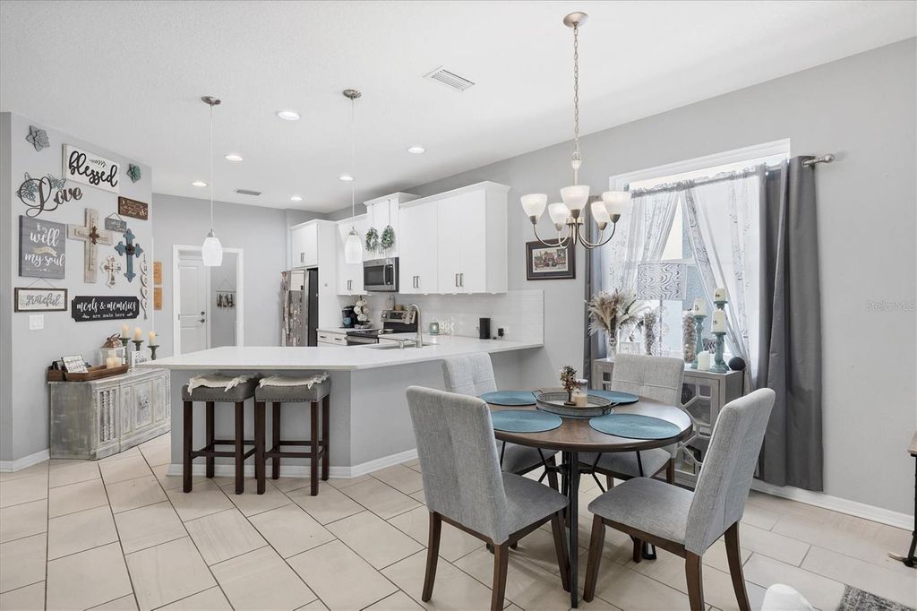Photo of 5981 Amberly Drive, Bradenton, FL 34208 (MLS # A4656955)