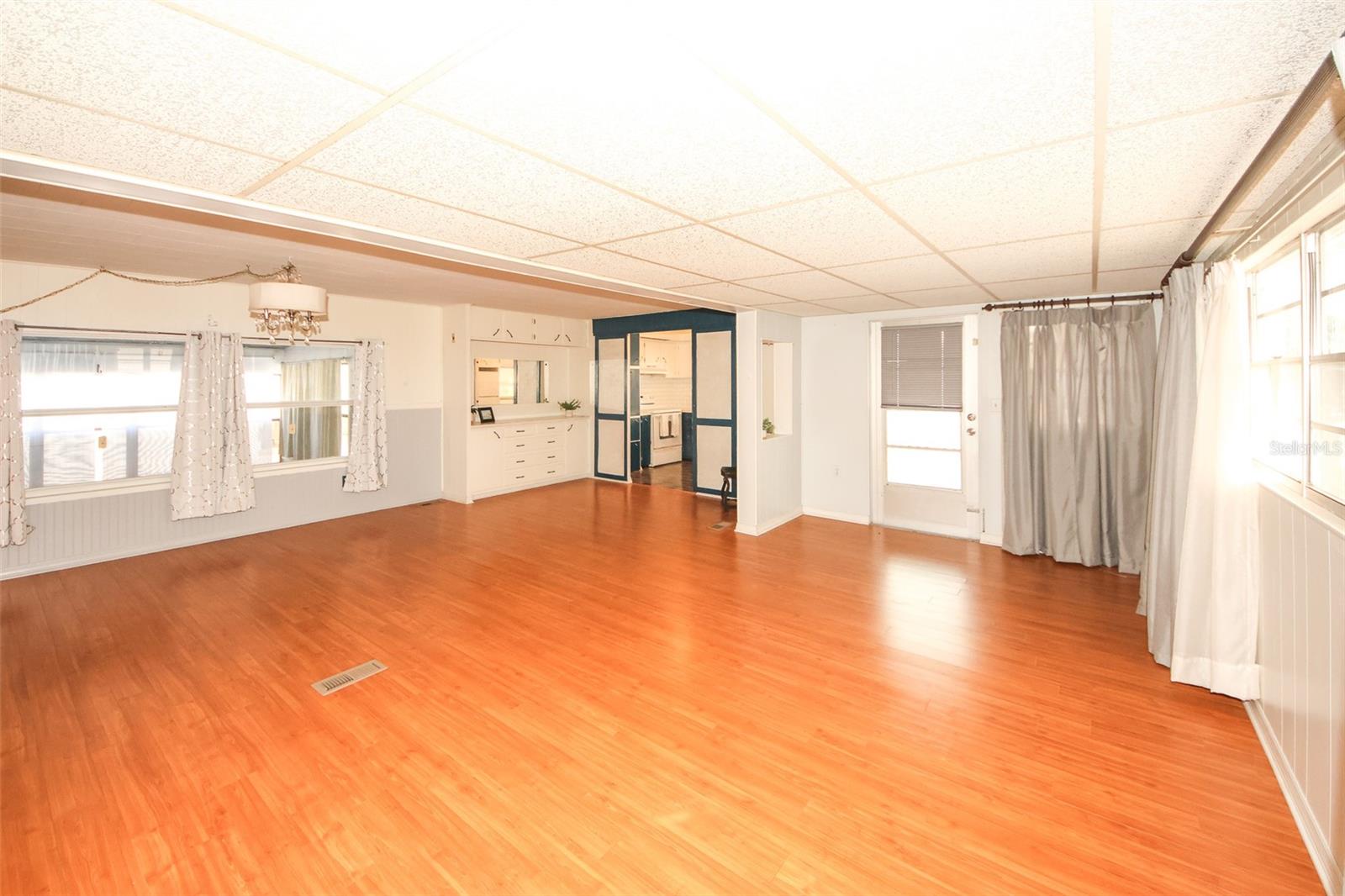 BUENA VISTA - Residential