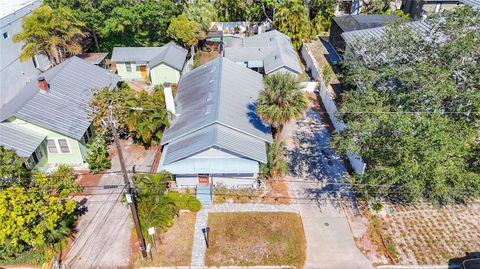 A home in SARASOTA