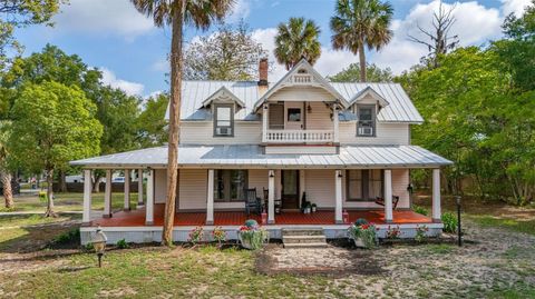 525 W BLUE SPRINGS AVENUE ORANGE CITY FL 32763