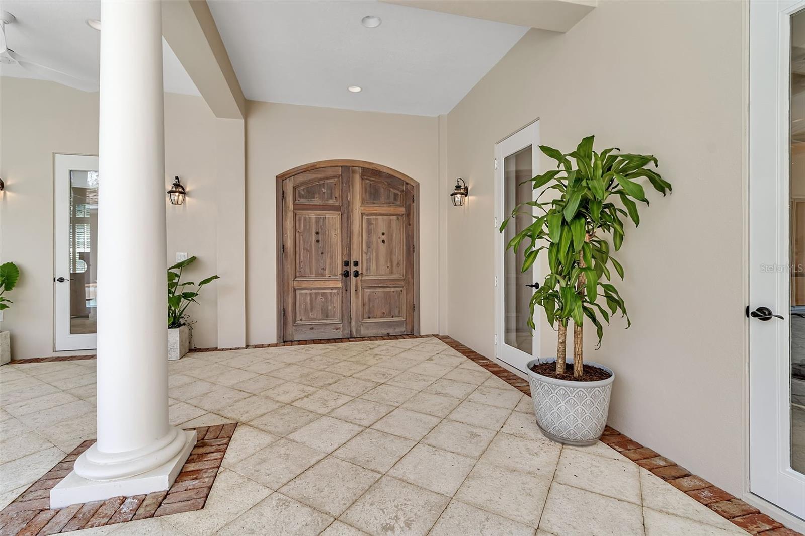 THE OAKS BAYSIDE - Residential