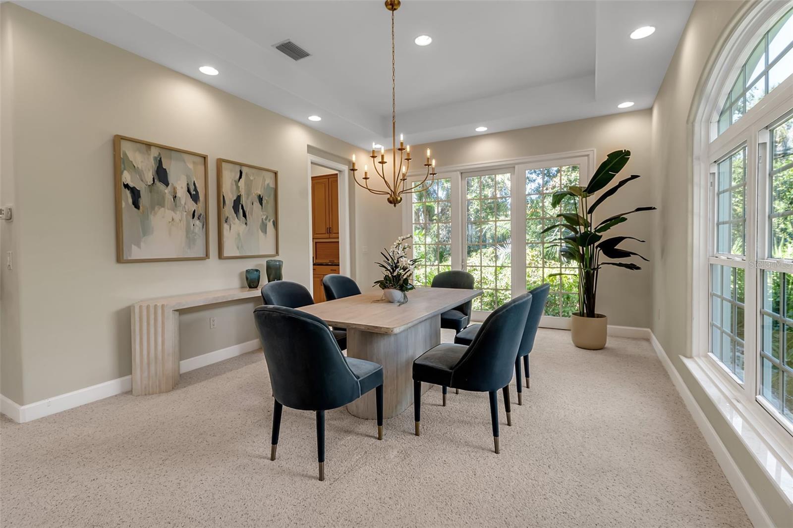 THE OAKS BAYSIDE - Residential