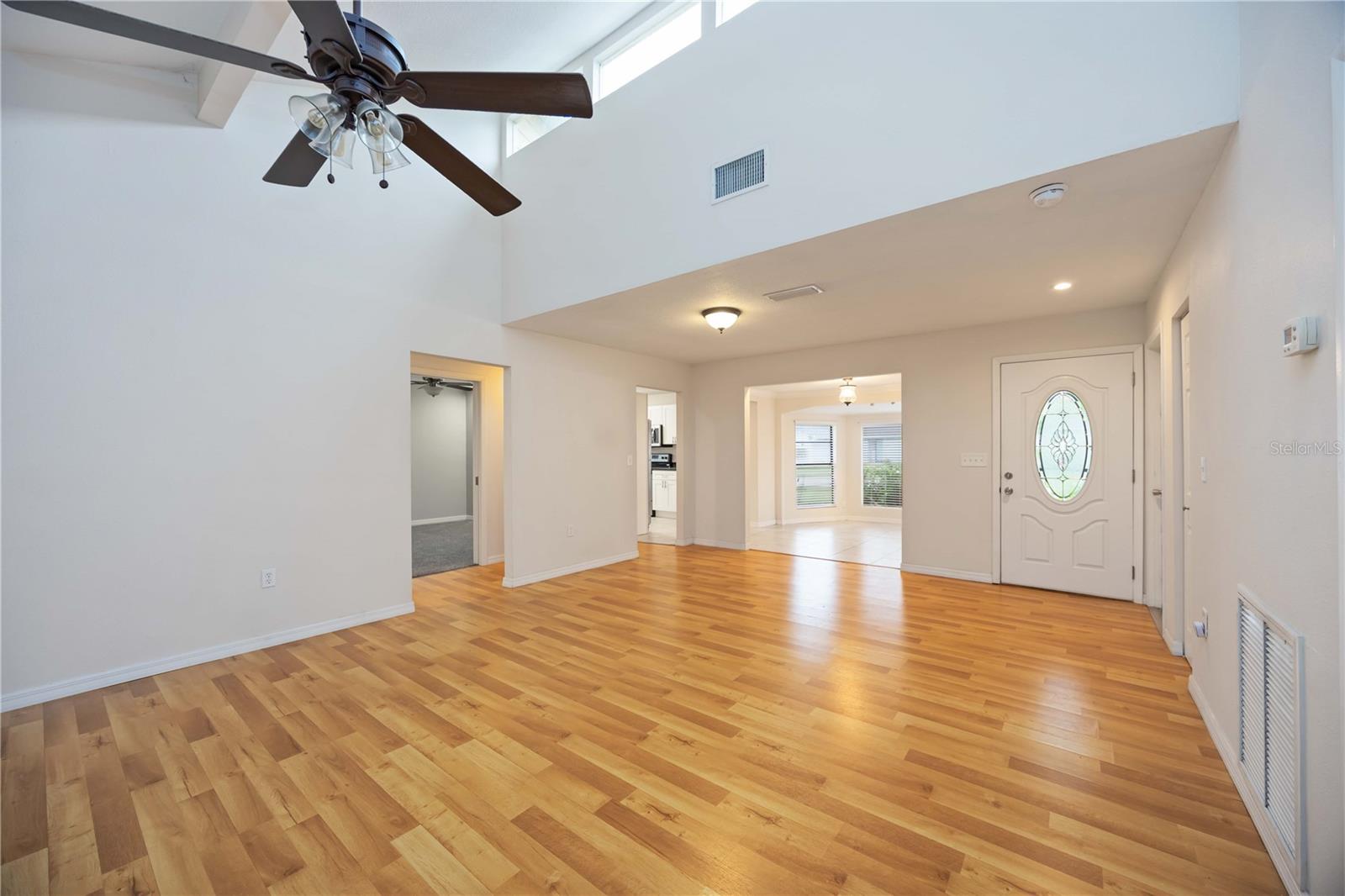 LAKE SARASOTA - Residential