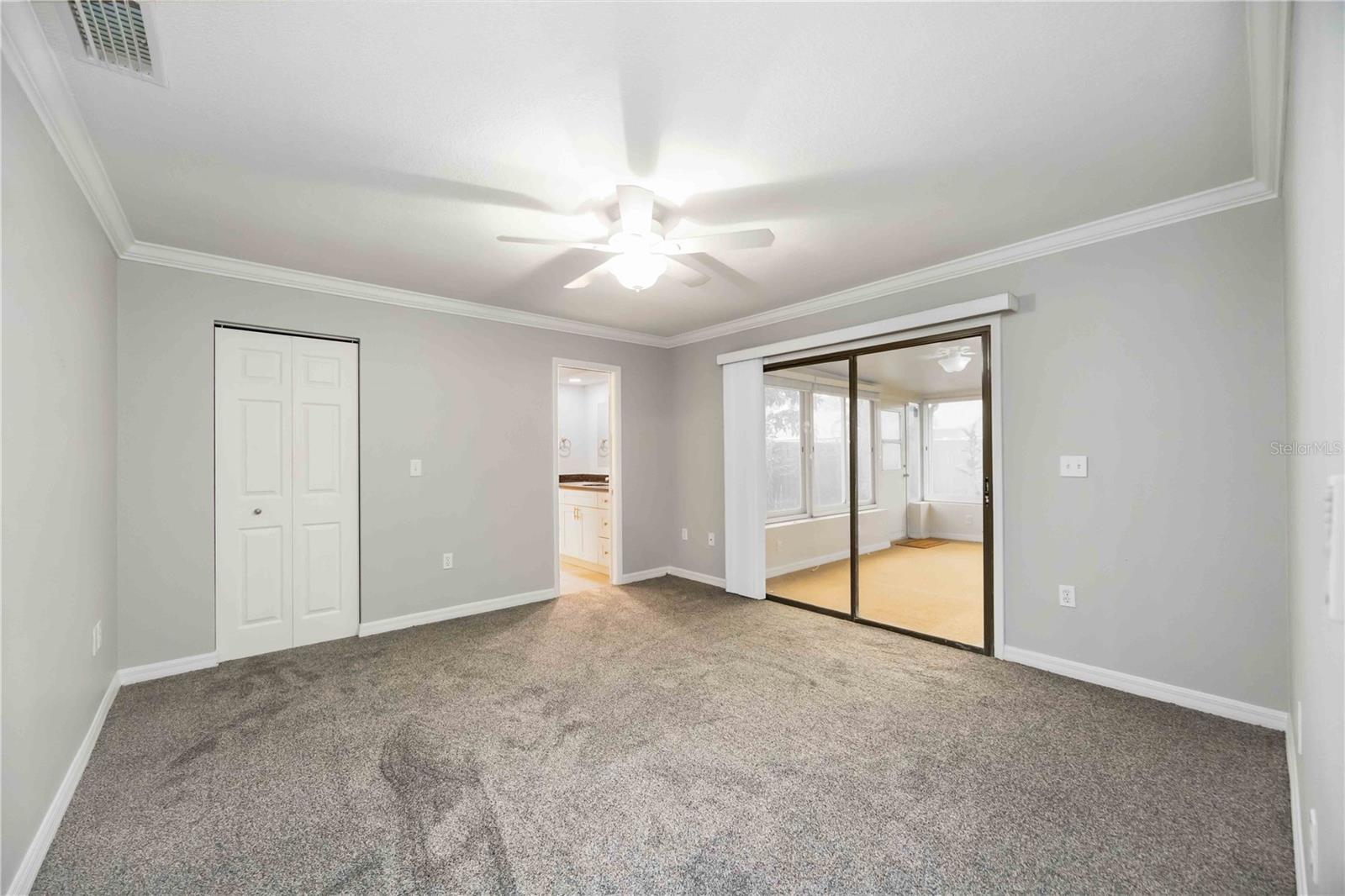 LAKE SARASOTA - Residential