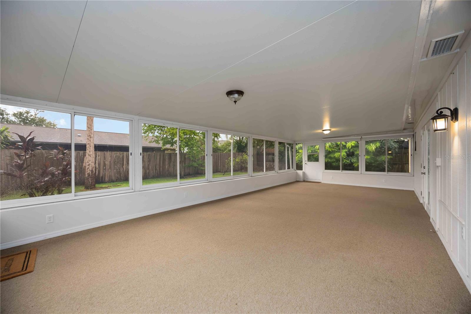 LAKE SARASOTA - Residential