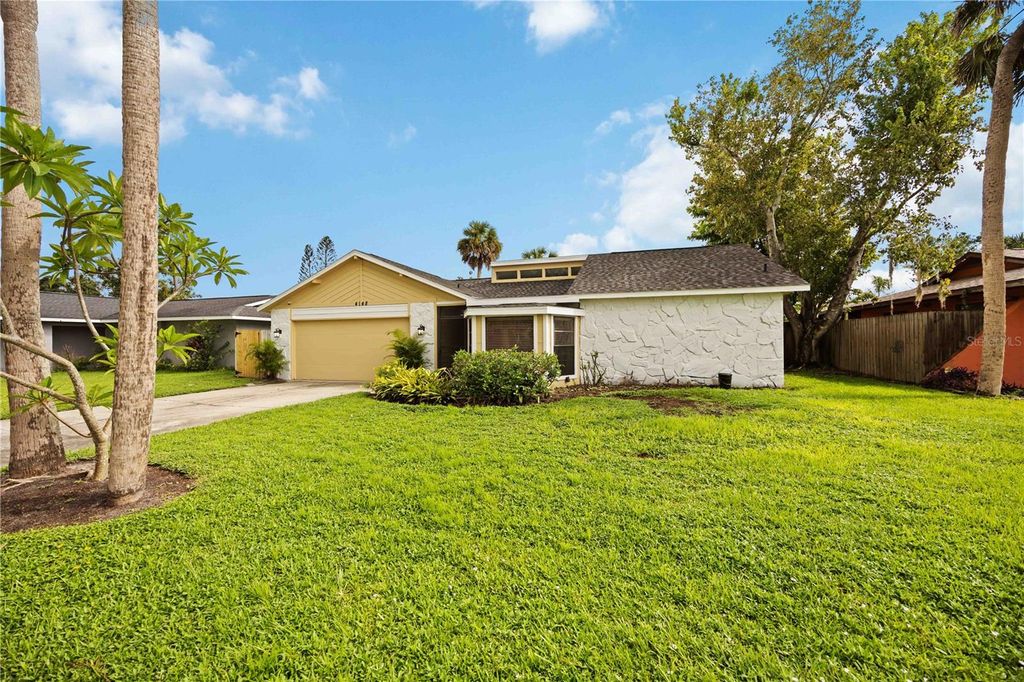 Photo of 4148 Lancaster Drive, Sarasota, FL 34241 (MLS # A4664113)