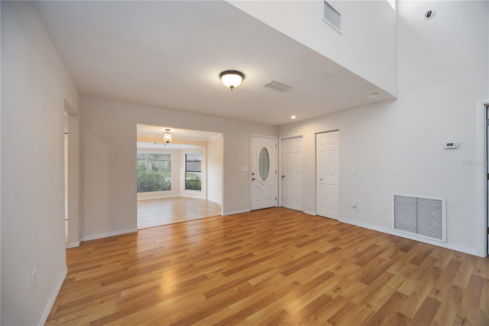 LAKE SARASOTA - Residential