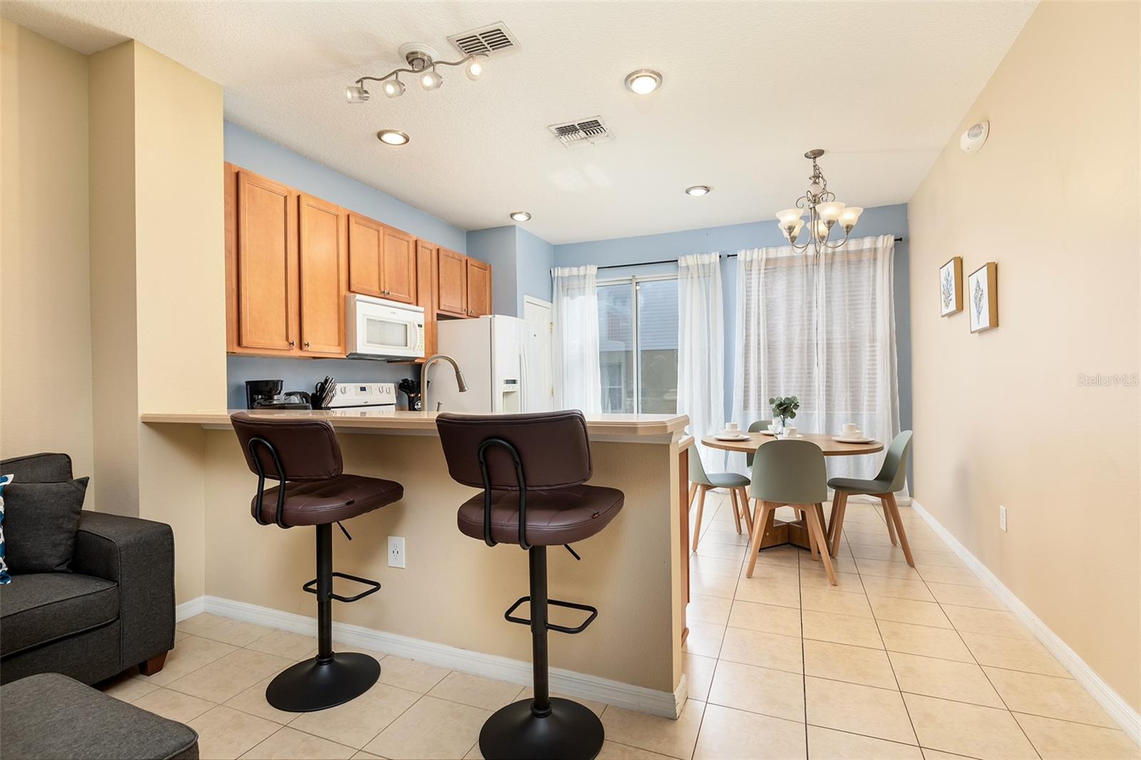 3087 SEAVIEW CASTLE DRIVE