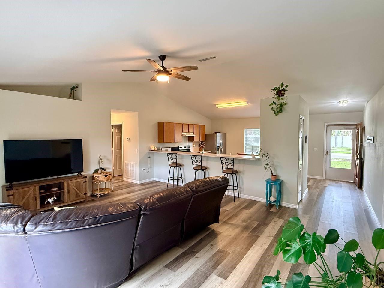 267 AUTUMN RIDGE ROAD