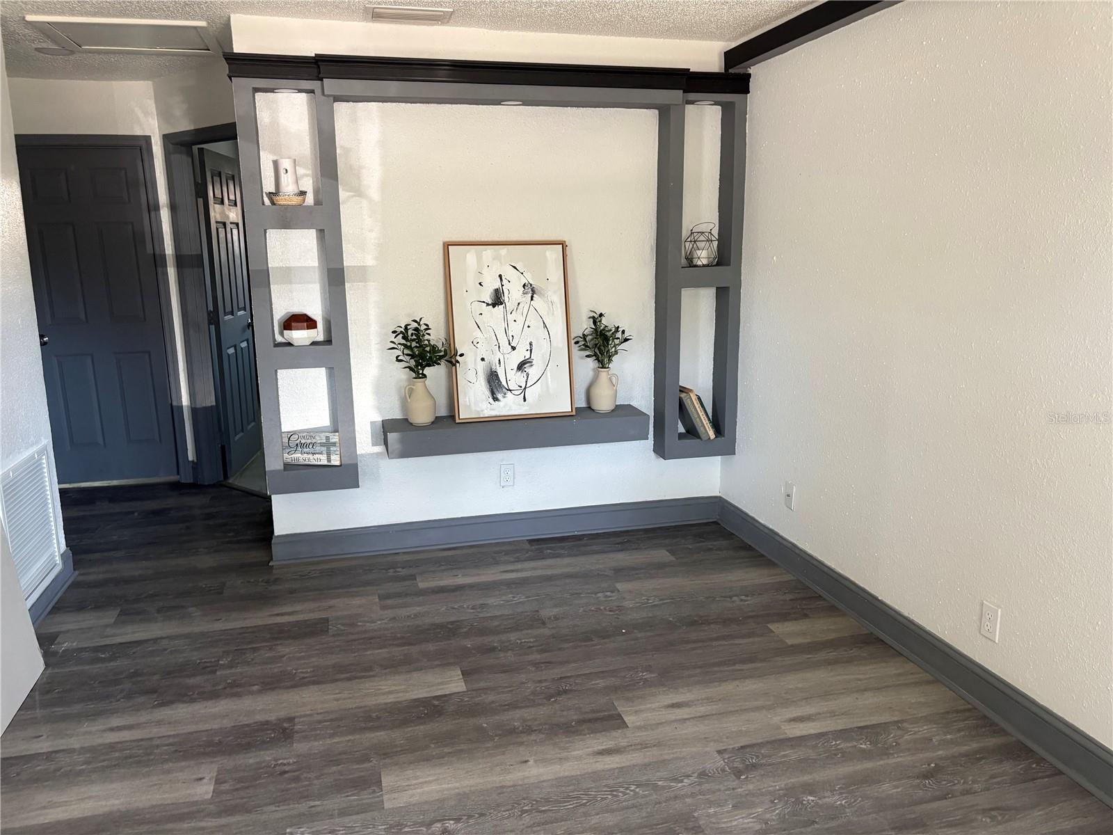 PINEHURST PARK - Residential