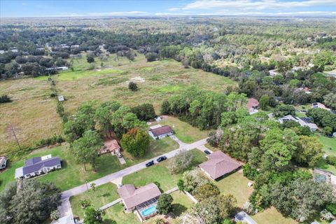 A home in HOMOSASSA