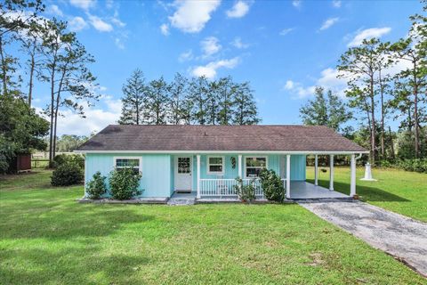 A home in HOMOSASSA