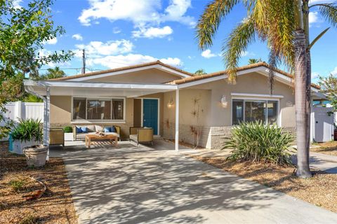 Photo of 11130 3rd Street E, Treasure Island, FL 33706 (MLS # TB8480033)