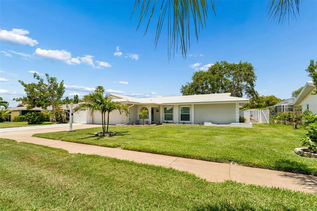 Photo of 1110 Mccarty Street, Dunedin, FL 34698 (MLS # TB8510635)