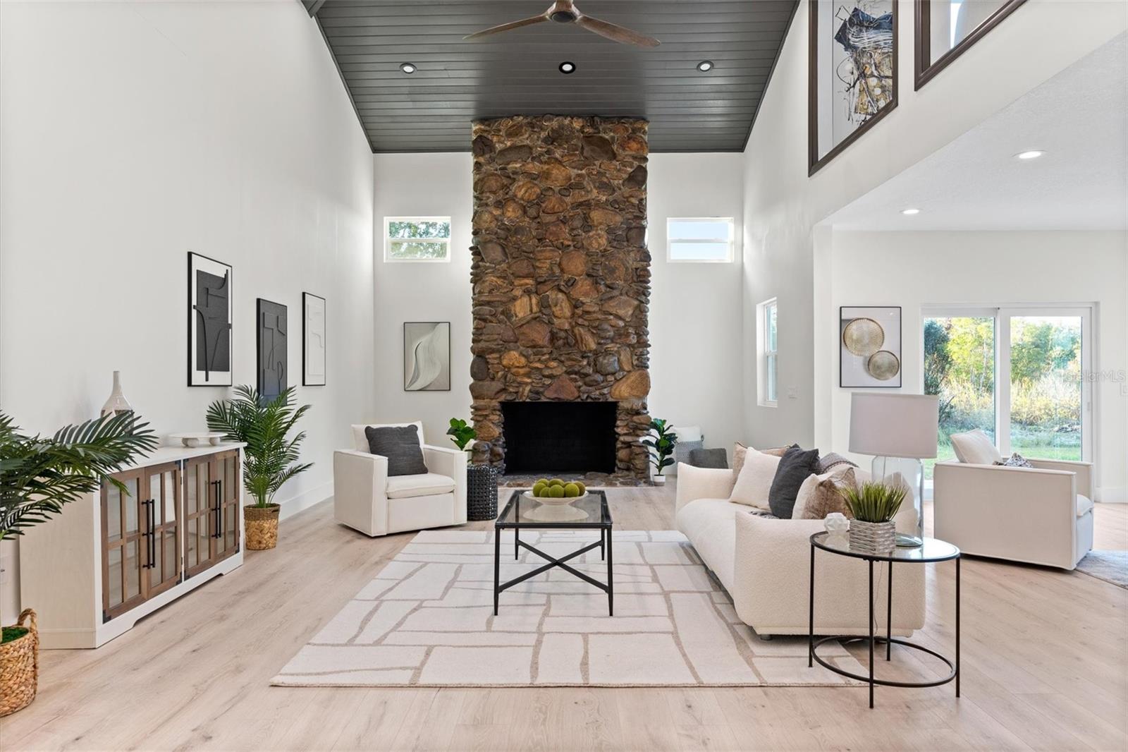 GOLDEN ACRES - Residential