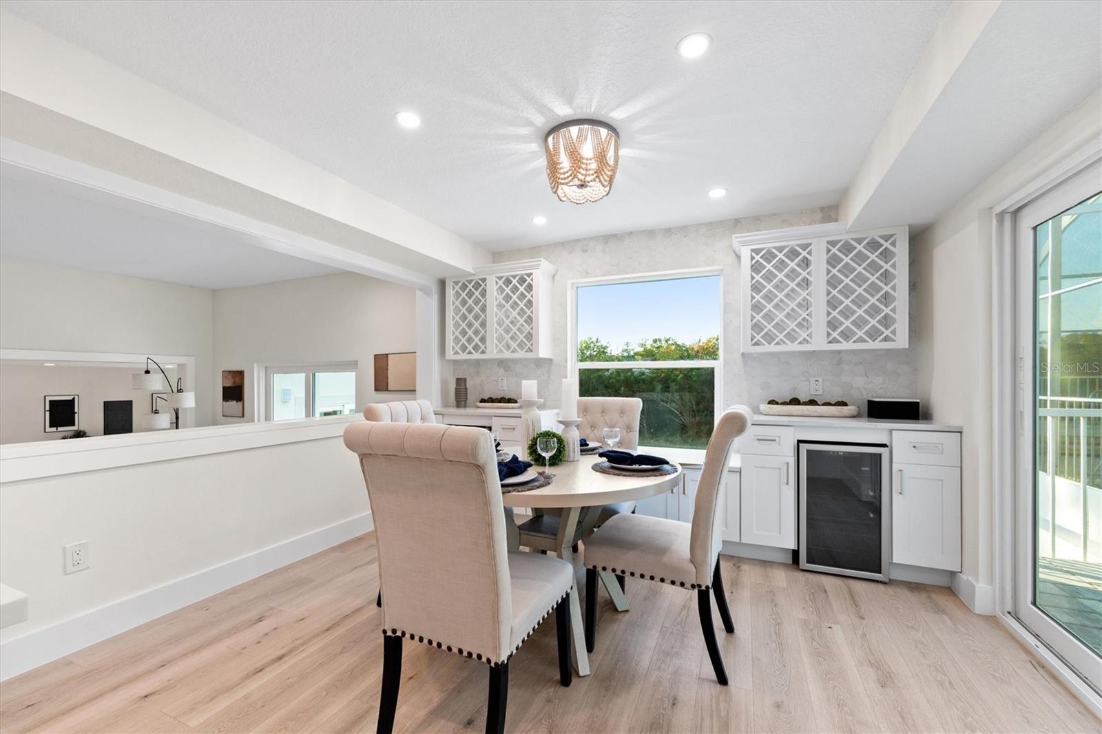 GOLDEN ACRES - Residential