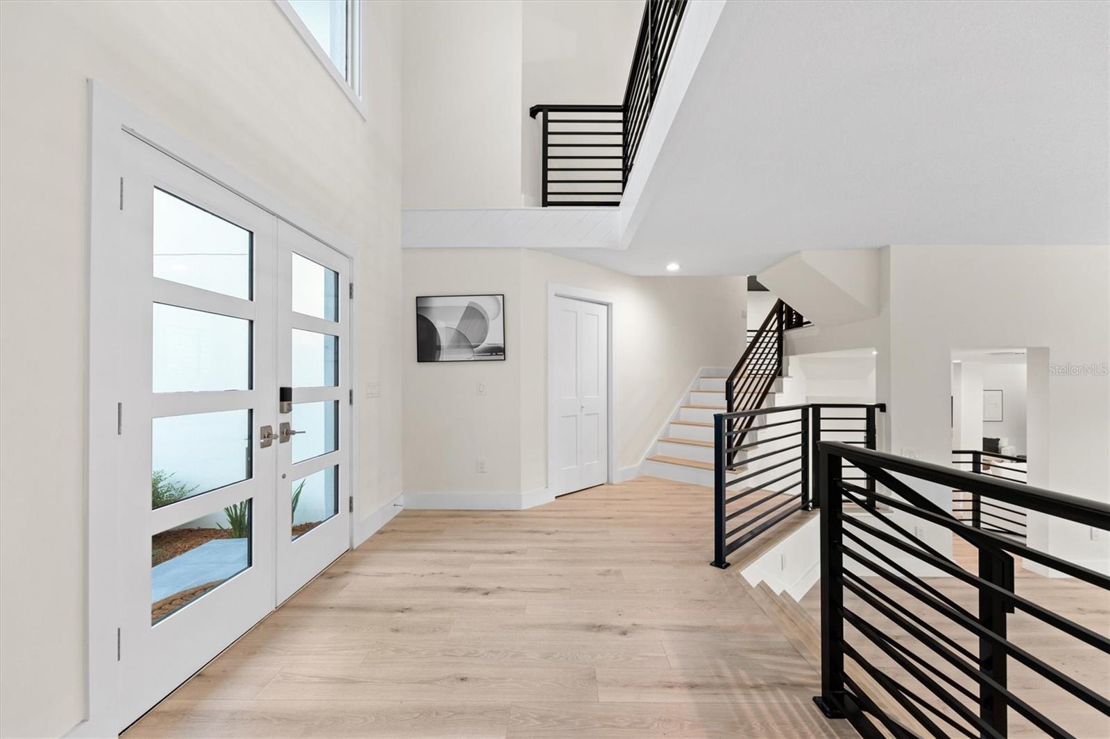 GOLDEN ACRES - Residential