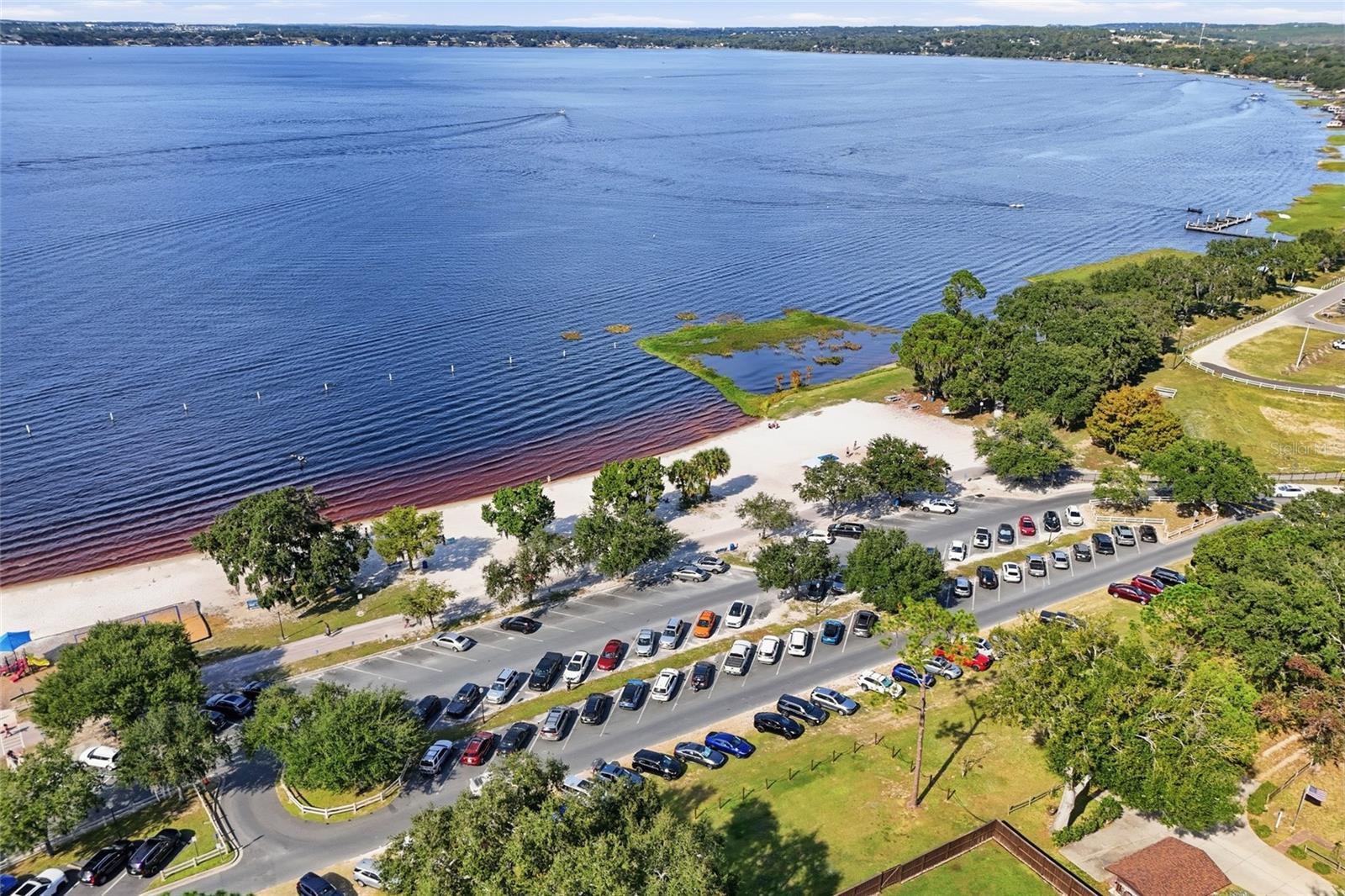 HOLDEN RIDGE TOWNHOMES - Residential