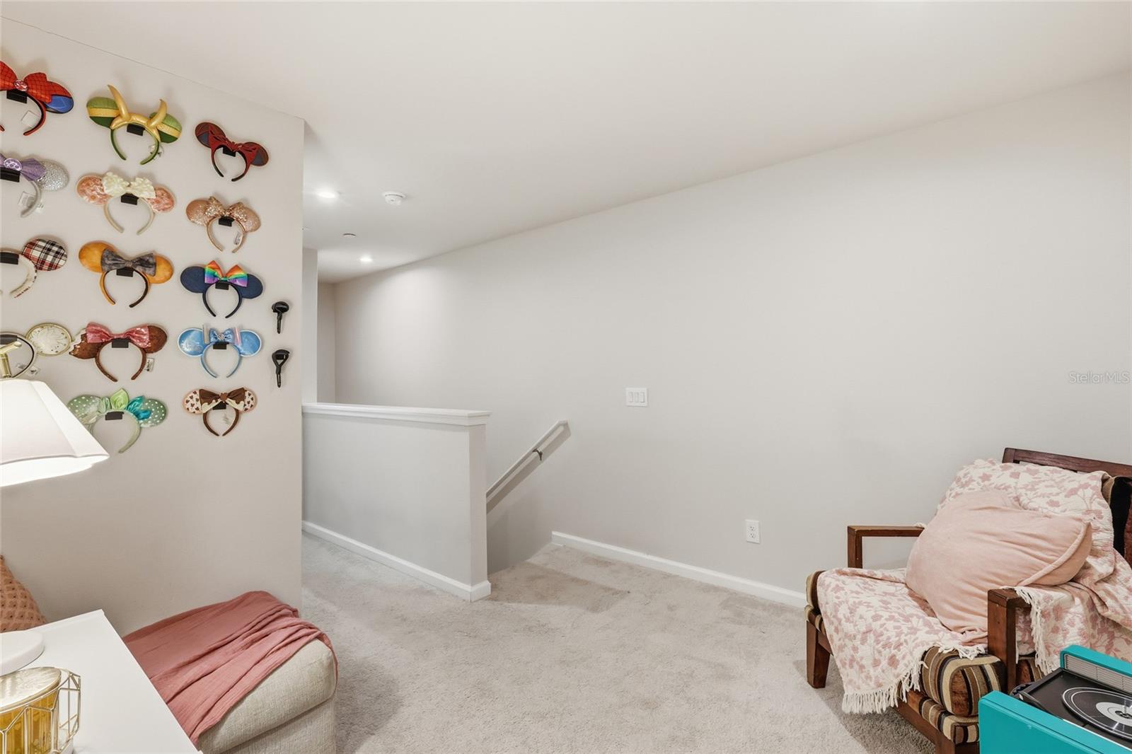 HOLDEN RIDGE TOWNHOMES - Residential