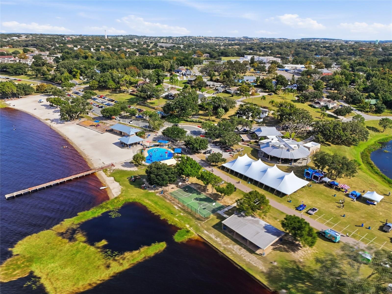HOLDEN RIDGE TOWNHOMES - Residential