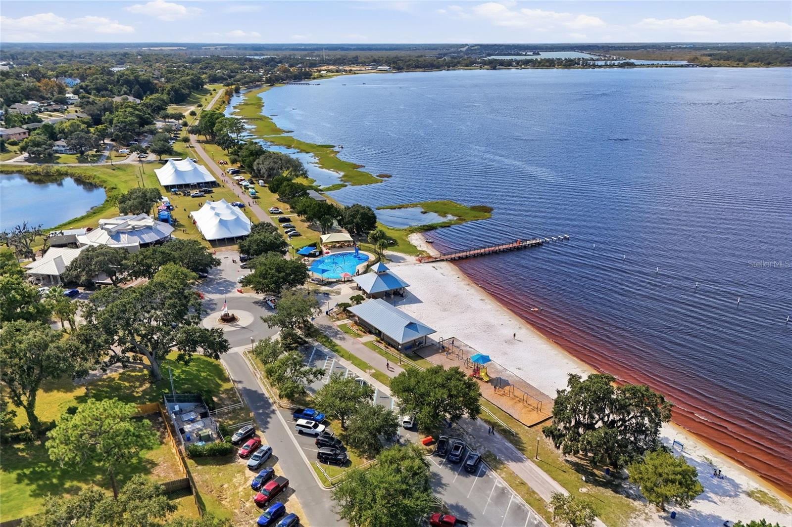 HOLDEN RIDGE TOWNHOMES - Residential
