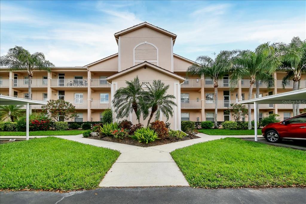 RENTED JAN., FEB., MARCH, 2026 - available APRIL THRU DECEMBER 2026: BEAUTIFULLY UPDATED: Enjoy the view across the golf course from the screened lanai of this exceptional 3rd-floor vacation condo at the Terraces of Stoneybrook, NEW KITCHEN, NEW APPLIANCES, NEWLY REMODELED BATHROOMS, NEW FLOORING - It's stunning. Play golf, hit the tennis courts, take a dip in the crystal clear heated pool or enjoy a game of pickleball, it's all here waiting for you. The large master suite with sliding glass doors out onto the lanai has a king-sized bed and en-suite has been upgraded and has walk-in shower. The guest bedroom has twin beds and an adjacent guest bathroom. This bright and cheerful interior with spacious high ceilings offers over 1200 sq. ft. of living space. The condo is well furnished and is equipped with flat-screen smart TVs and internet access. Stoneybrook Golf & Country Club has undergone a Kipp Schultes designed golf modernization, and is said to be one of the best courses on the West Coast of Florida. Enjoy Har-Tru tennis courts, bocce ball, fitness center, pro shop, full-service restaurant, bar, and outdoor patio and is centrally located in Palmer Ranch close to area beaches, shopping, restaurants, and Costco and the Legacy walking and biking trail are nearby. The golf membership transfers (inquire about the new fee schedule) if desired or you can take out a social membership for a nominal fee and enjoy all the country club has to offer without golf.