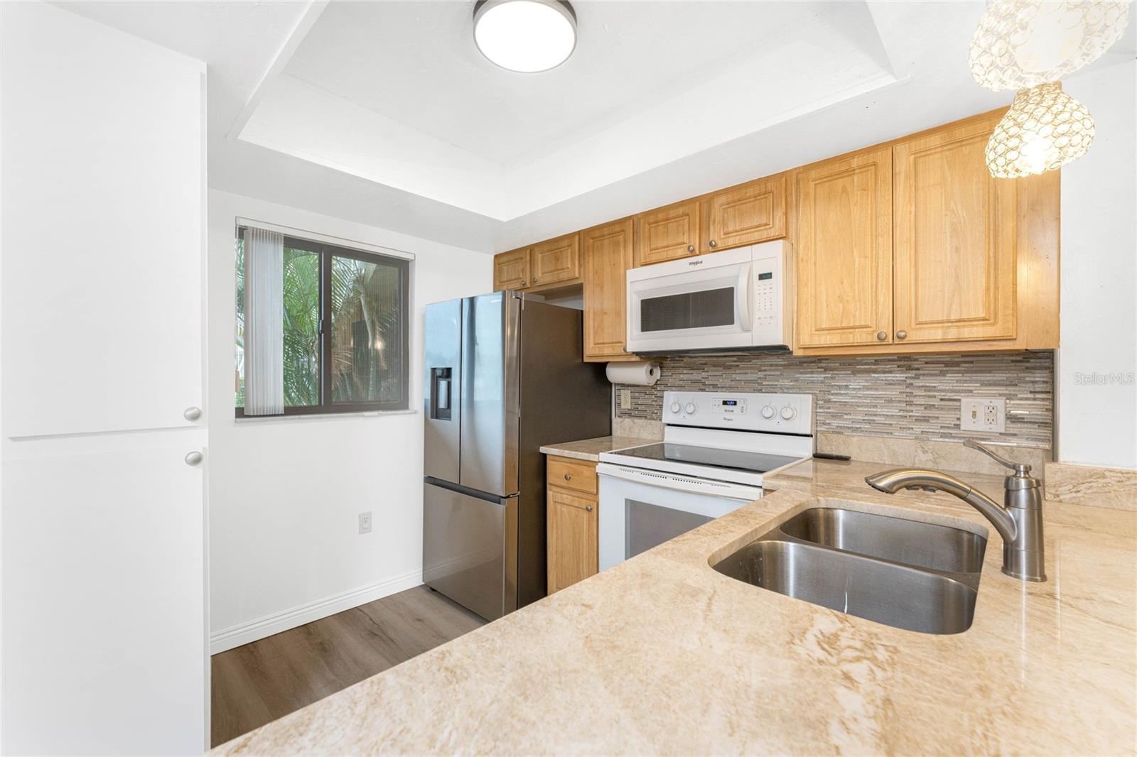 LAKESHORE CHARLOTTE COUNTY PH 03 - Residential