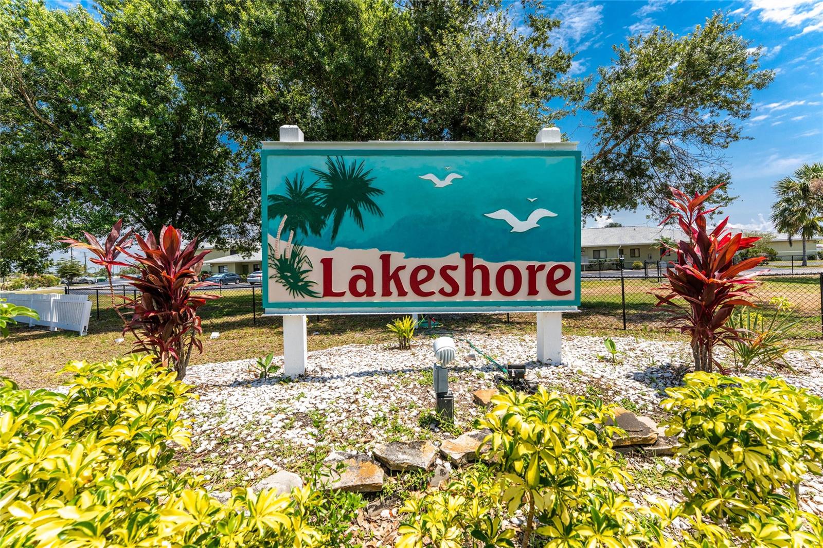 LAKESHORE CHARLOTTE COUNTY PH 03 - Residential