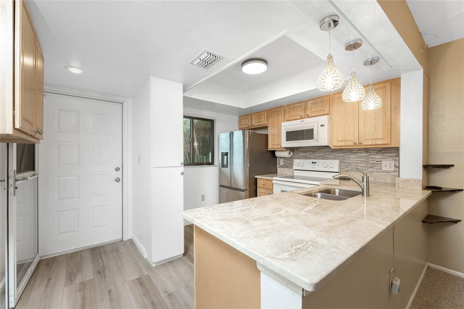 LAKESHORE CHARLOTTE COUNTY PH 03 - Residential