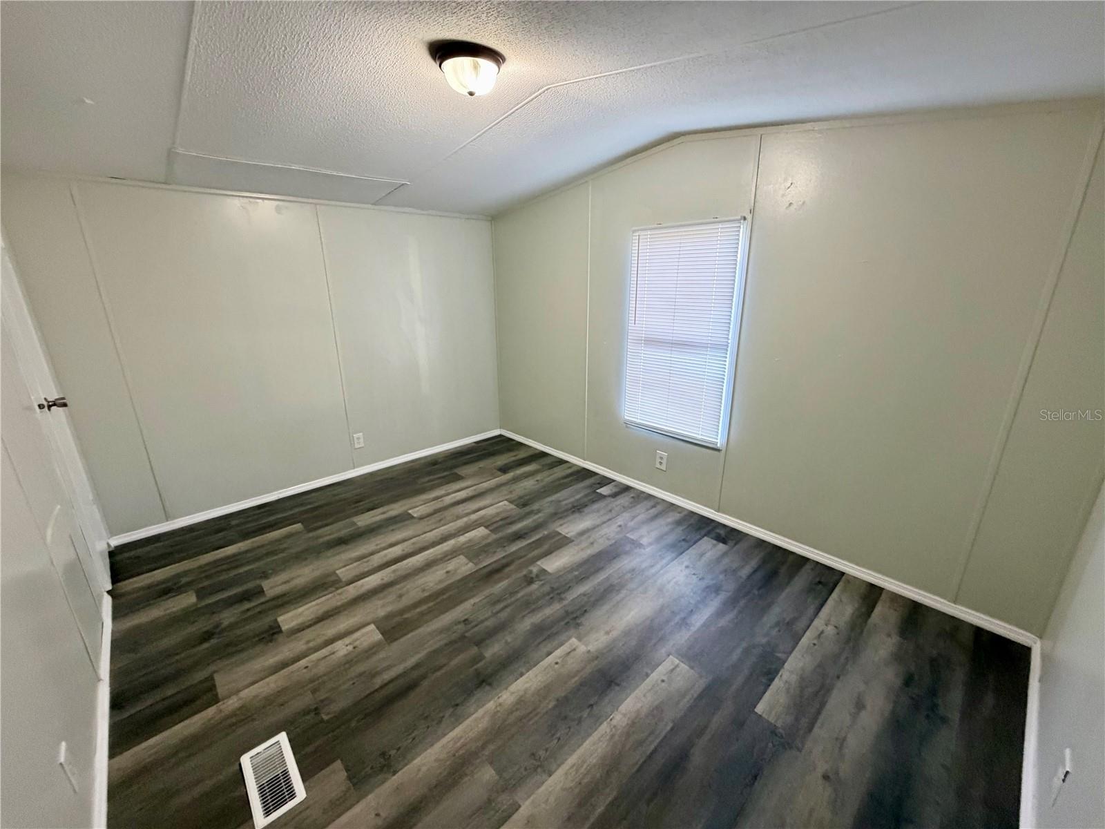 HASKELL GROVES FIRST ADD - Residential