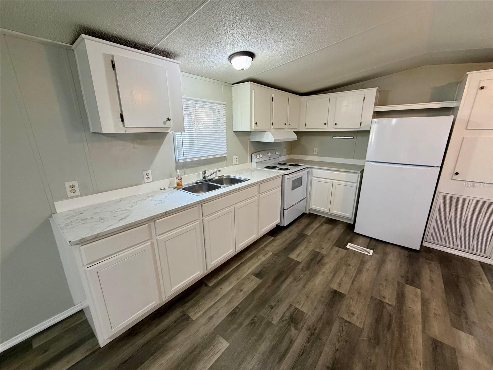 HASKELL GROVES FIRST ADD - Residential