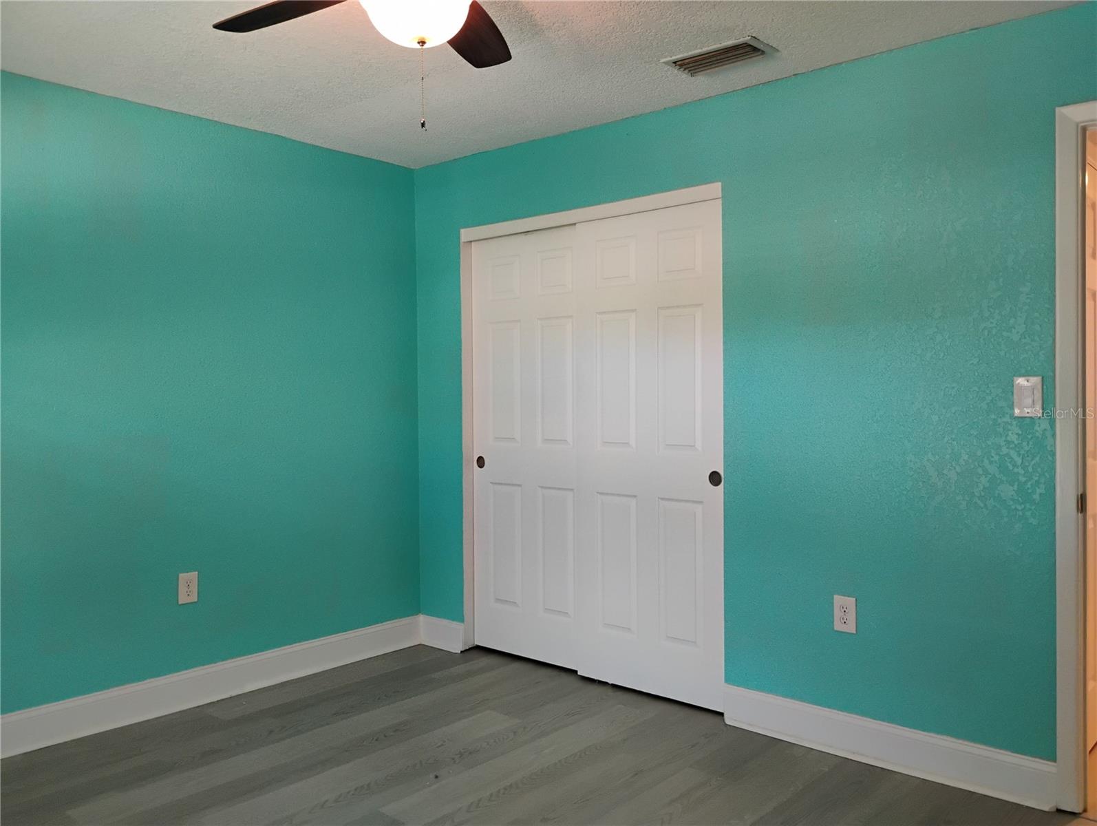 DOVE HOLLOW-UNIT II - Residential