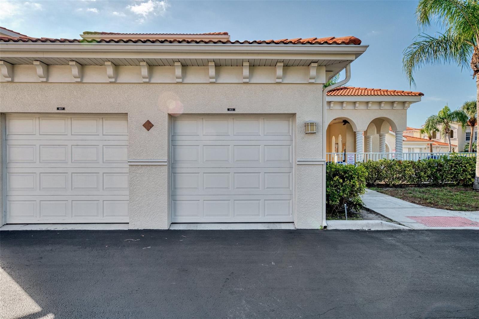 RAVINIA - Residential