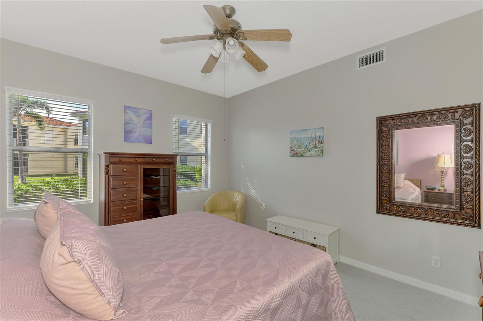 RAVINIA - Residential