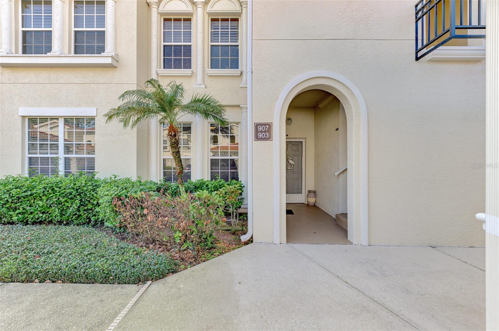 RAVINIA - Residential