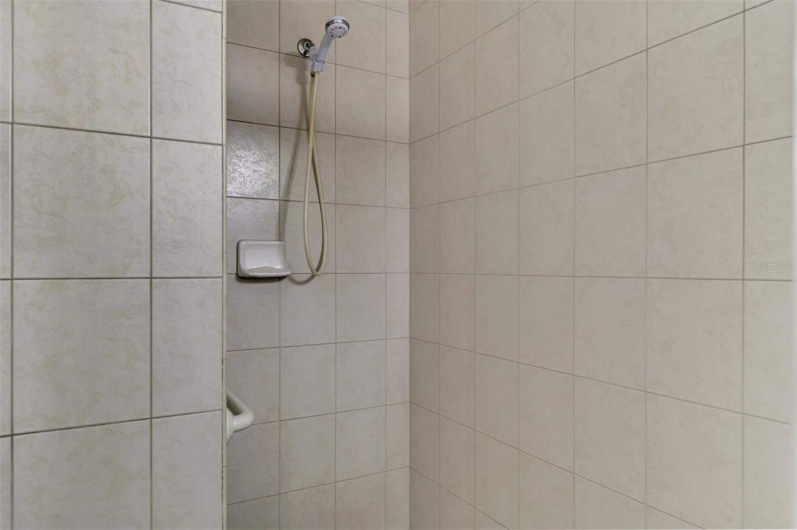 RAVINIA - Residential