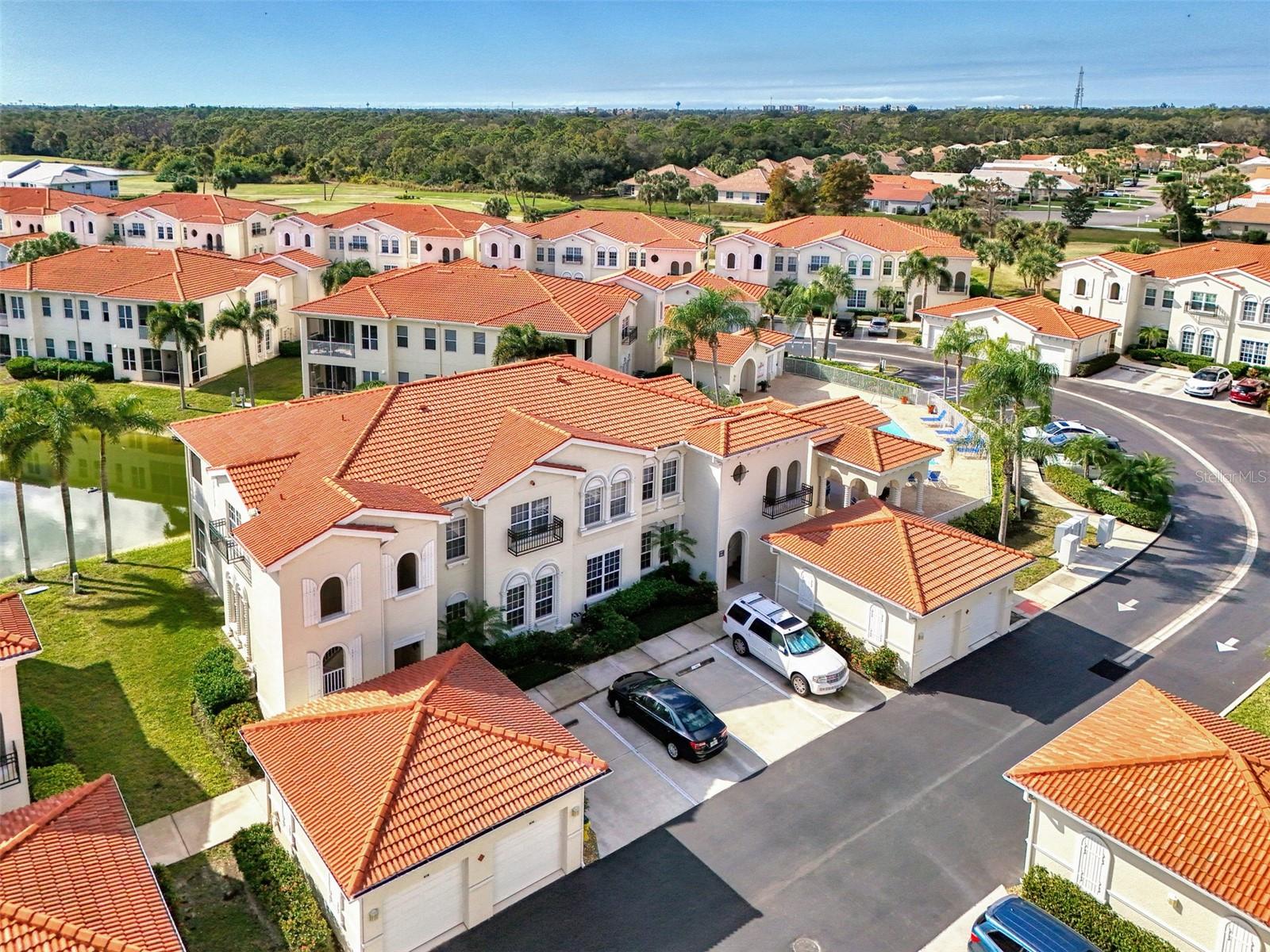 RAVINIA - Residential