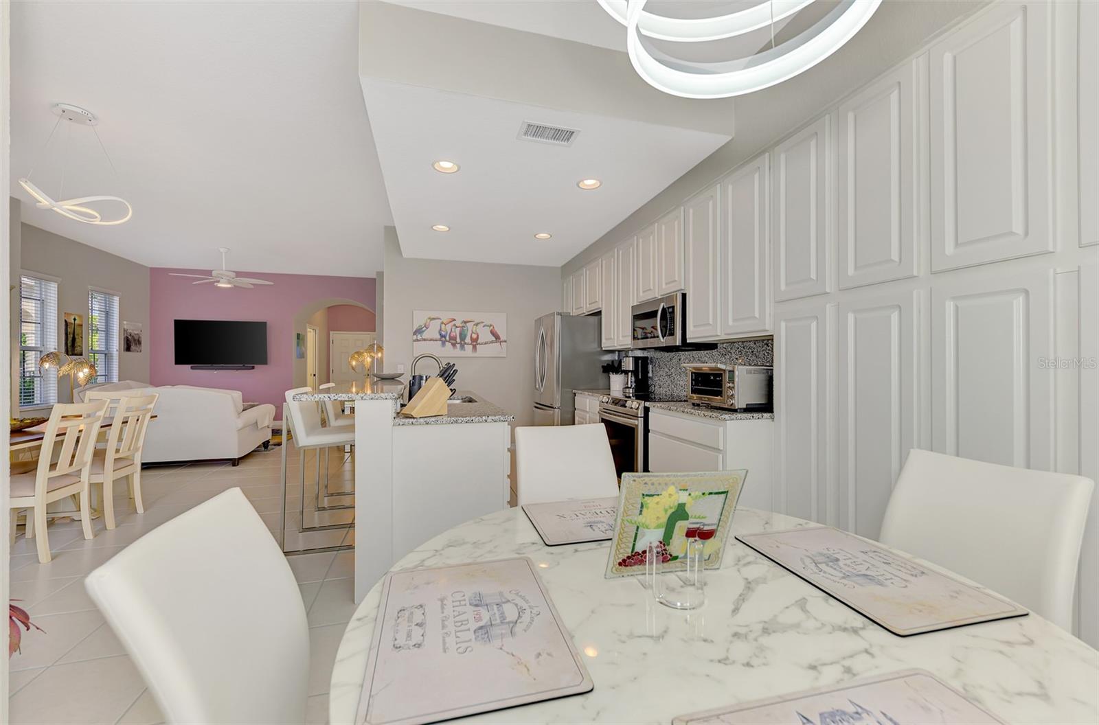 RAVINIA - Residential