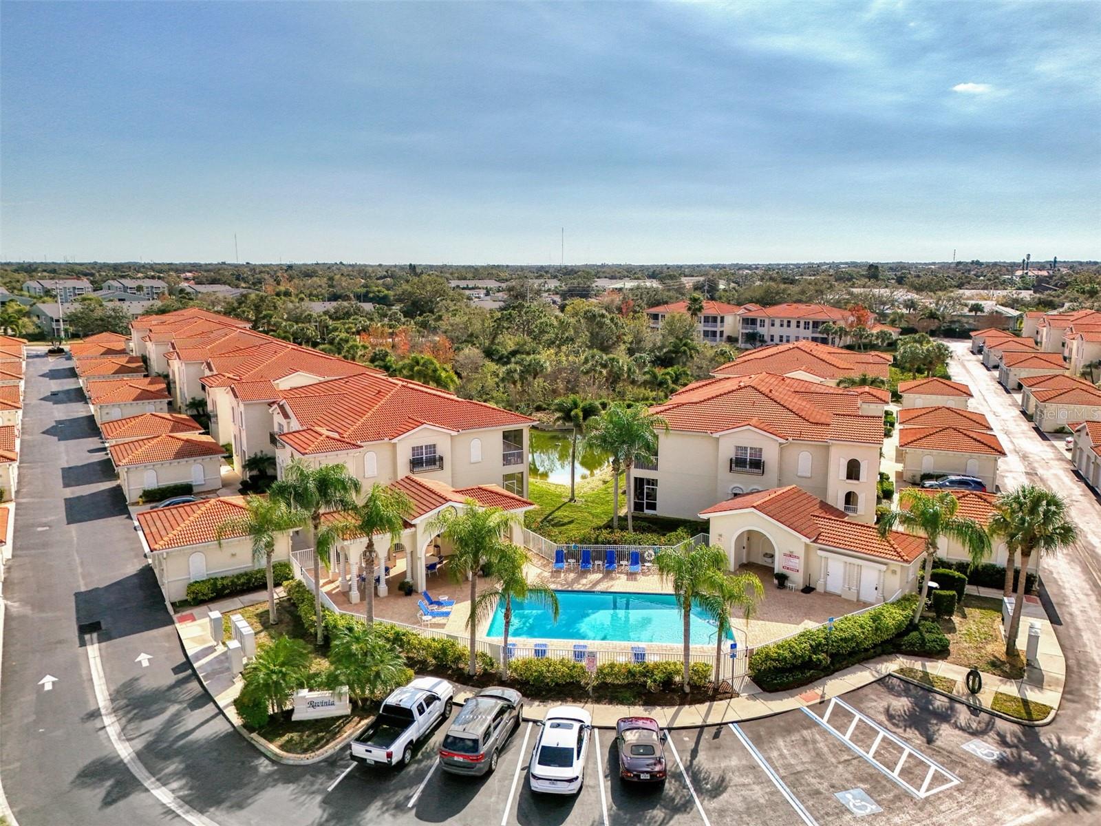 RAVINIA - Residential