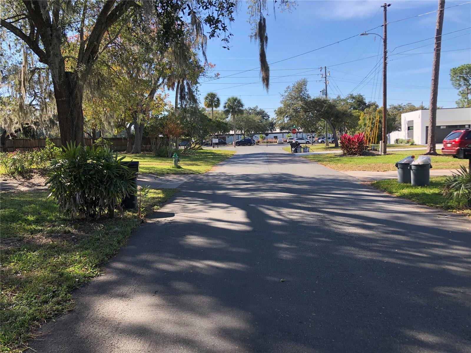 REDINGTON WOODS - Residential Lease