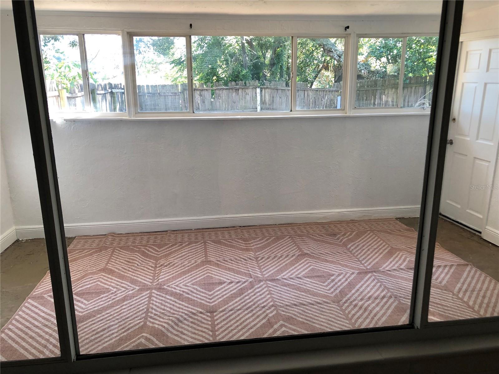 REDINGTON WOODS - Residential Lease