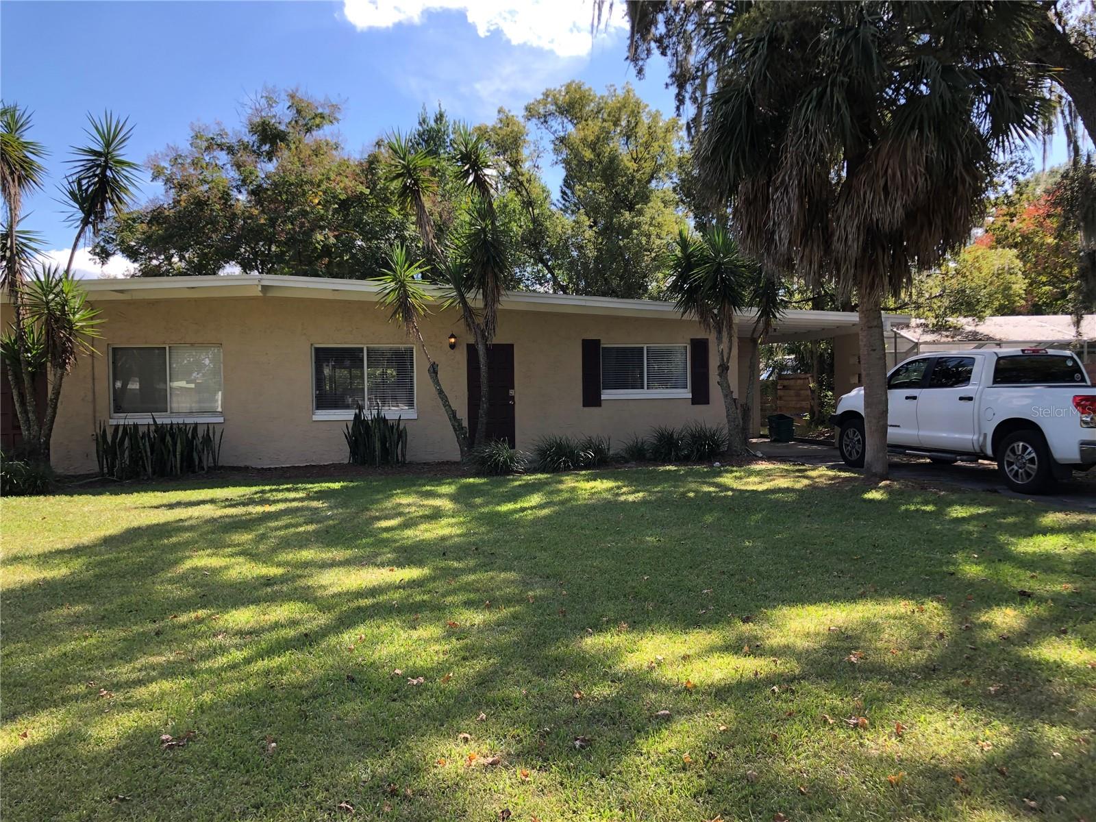 REDINGTON WOODS - Residential Lease