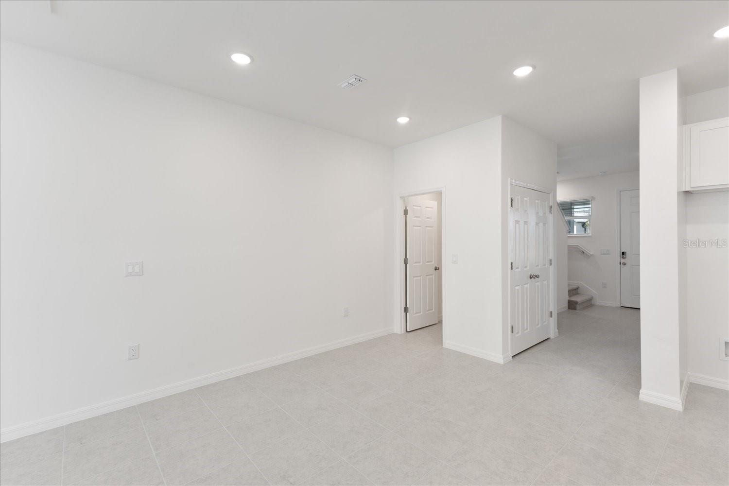 1427 ALSTON BAY BOULEVARD