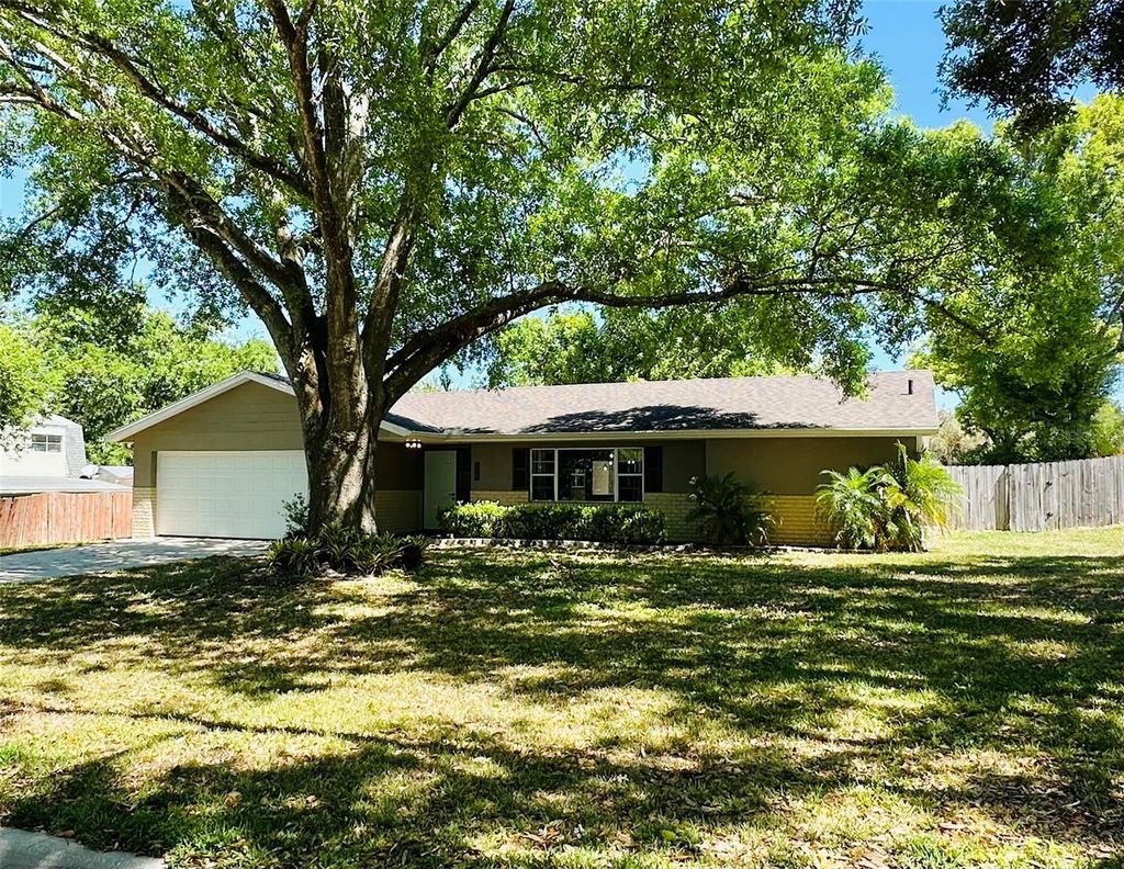 Photo of 391 Floral Drive, Winter Garden, FL 34787 (MLS # O6389350)