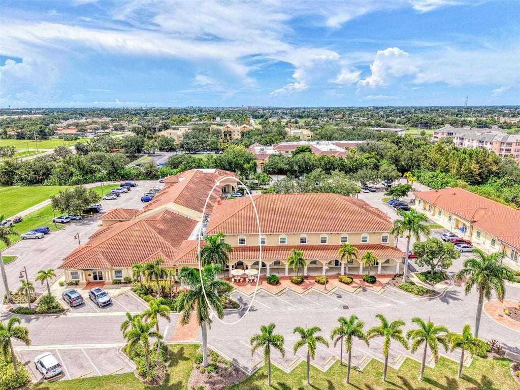 Photo of 1500 E Venice Avenue #4b, Venice, FL 34292 (MLS # N6145830)