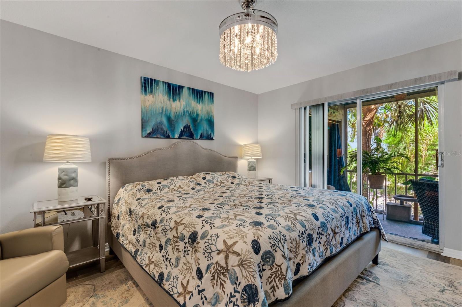 BAYSHORE ON THE LAKE APTS III SEC1 - Residential