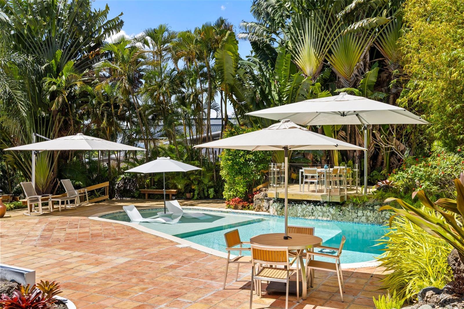 VILLA CAPARRA NORTE - Residential